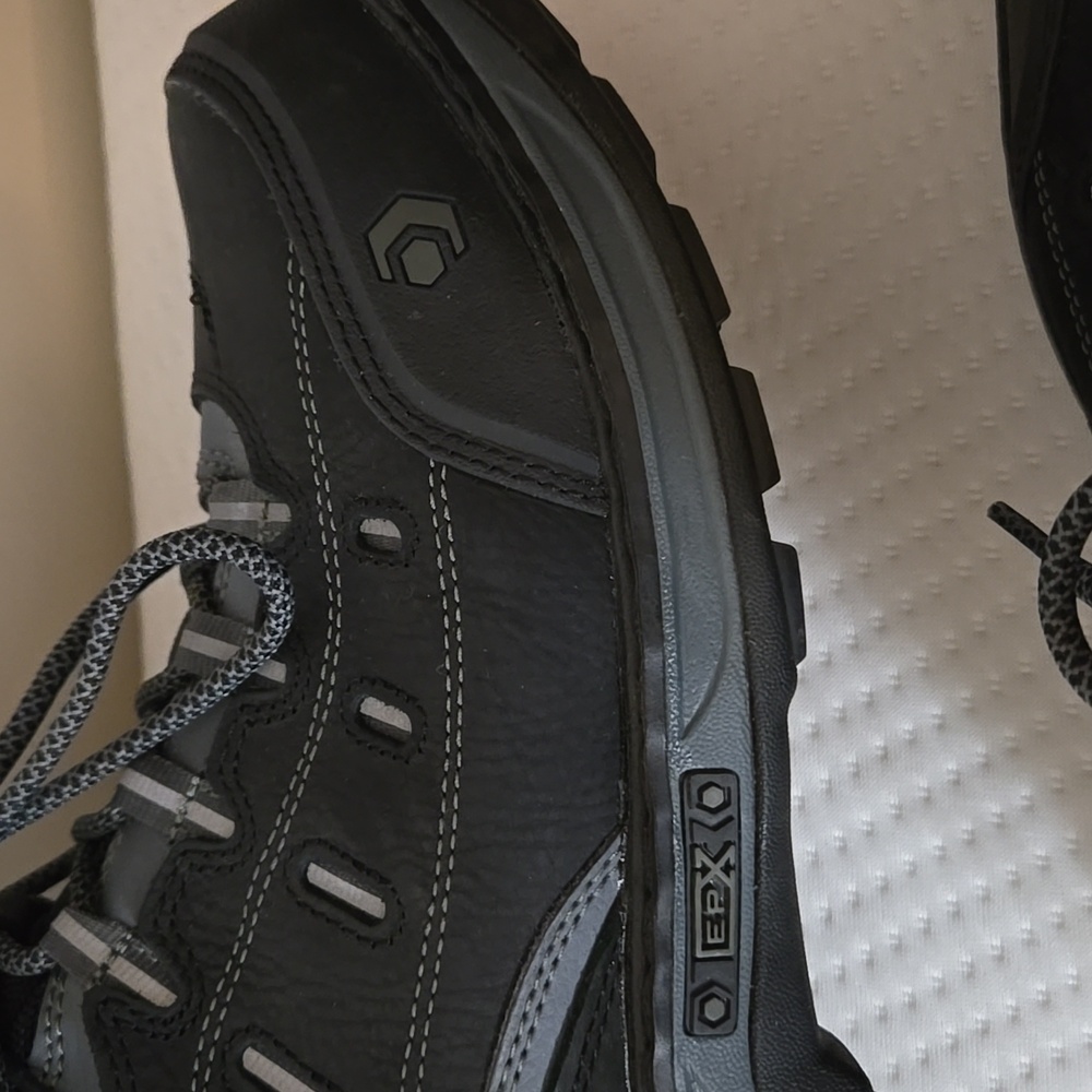 Wolverine Work Boots - Picture 12 of 12